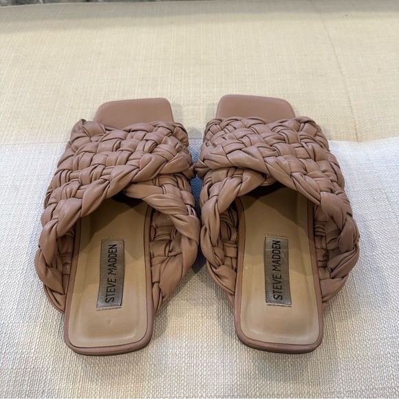 Steve Madden Mariana Sandals - Picture 7 of 9